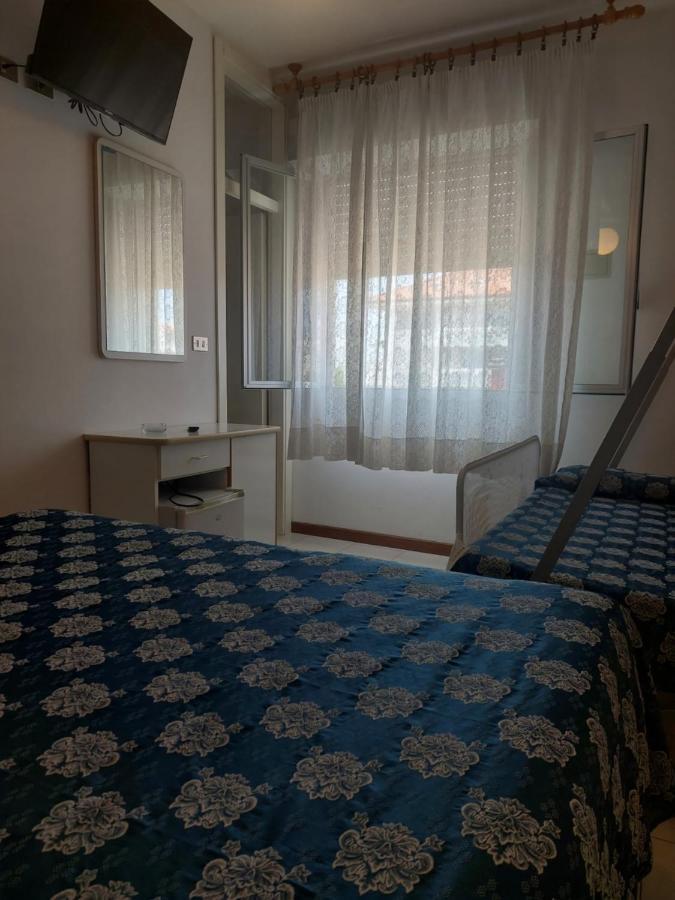 Hotel Venus リッチョーネ エクステリア 写真