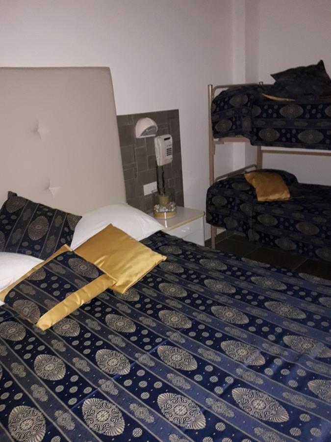 Hotel Venus リッチョーネ エクステリア 写真